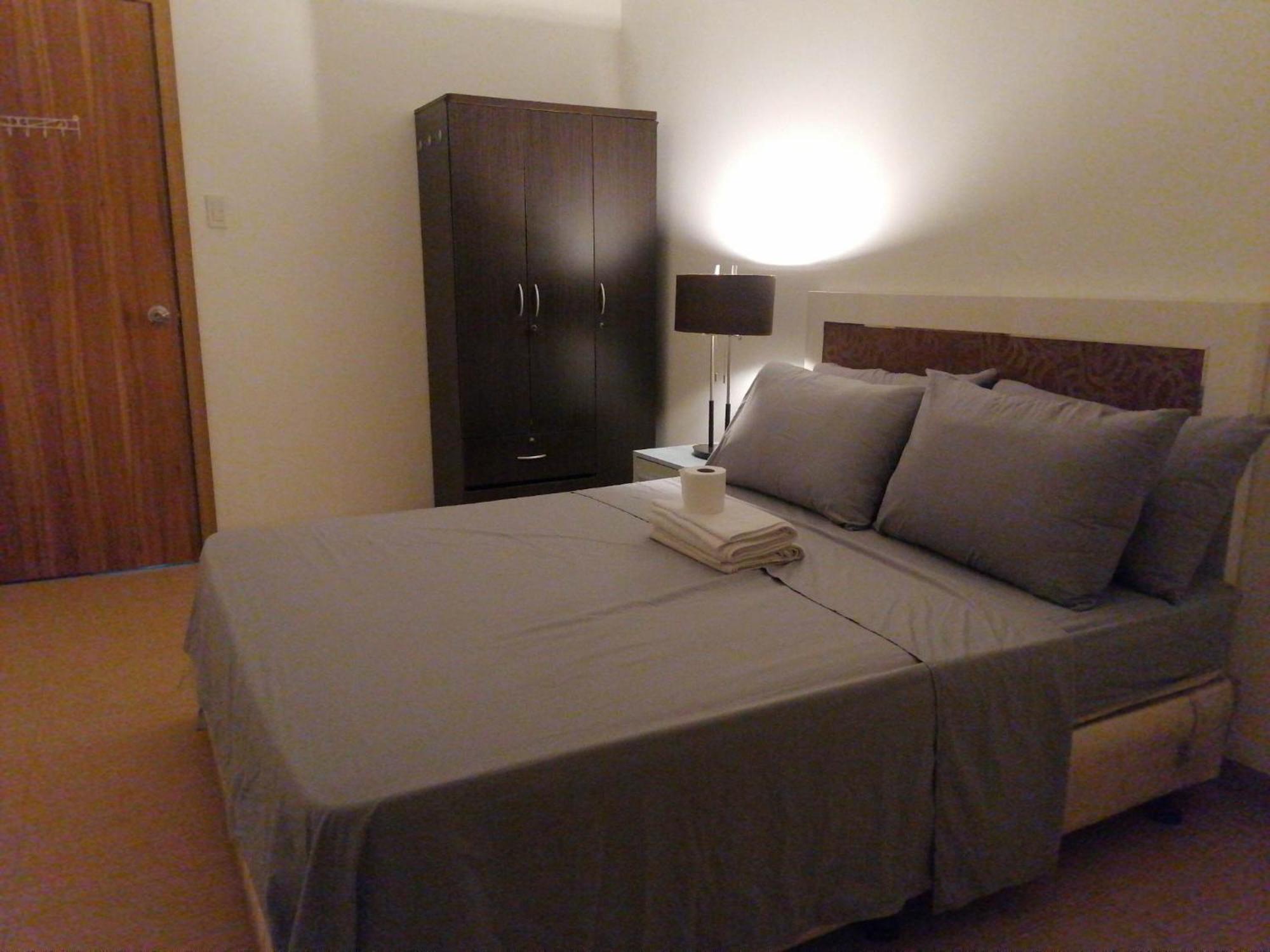 Roxas Blvd Stunning Studio Condo Near US Embassy Manila Esterno foto